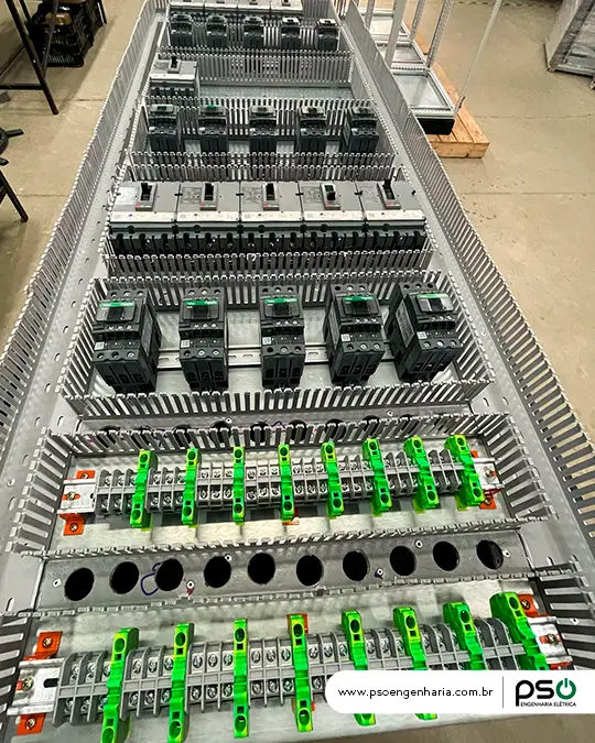 montagem-painel-eletrico montagem-painel-eletrico